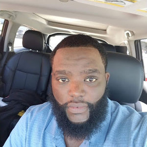 Meet your Posher, Corey